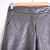 Pantalon tendance en simili cuir - Bizbee - 36 - Photo 1
