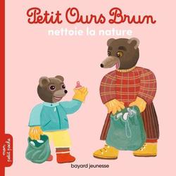 Petit Ours Brun : Petit Ours Brun nettoie la nature - Photo 0