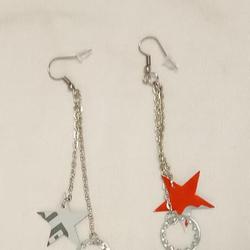 Boucles d'oreilles en chaine recyclée, étoiles faits main avec une canette de soda  - Photo 1