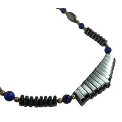 Collier style ethnique en perle d'hématite et lapis-lazuli - Photo 1