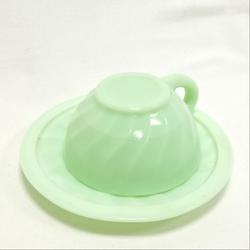 Tasse avec soucoupe - opaline verte - laiteux - sous tasse - vert d'eau - Photo 1
