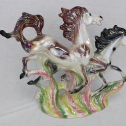Statue chevaux en porcelaine  - Photo 1