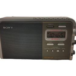 RADIO REVEIL PORTABLE SONY Vintage des années 90 - Photo 0