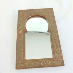Miroir oriental en métal doré  - Photo 1