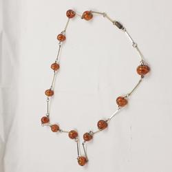 Collier en perles de verre orange avec fermoir à vis  - Photo 1
