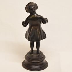 Statuette en bronze petit accordéoniste en costume d'époque sur socle - Photo 1