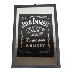 Miroir "Jack Daniel's - old n°7 brand - Tennessee Whiskey" - dessin noir - Photo zoomée