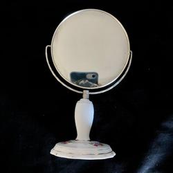 Miroir sur pied vintage en porcelaine - Photo 1