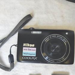 Appareil photo numérique -compact Nikon Coolpix S3100 -14.0 Mpix - 5x zoom optique - Photo 1