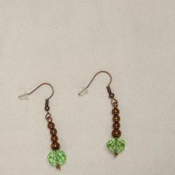 Boucles d'oreilles en diamants verts recyclés  - Photo 1