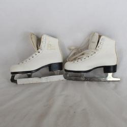 Paire de patins à glace - MEGEVE  - Photo 0