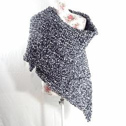 Chàle gris tricoté à la main - sans marques - Photo 1