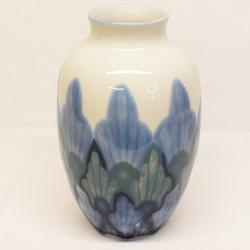 Ancien vase décor floral simplifié dans les tons vert et bleu Camille THARAUD Limoges - Photo 0