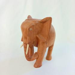 statuette éléphant - en bois - Photo 1