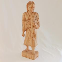 Grande statue en bois sculpté de pèlerine - Photo 1