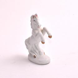 Figurine de cheval en forme de bouc - Photo 1