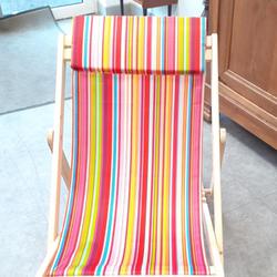 Chaise longue transat en bois et tissu multicolore  - Photo 1