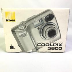 Nikon Coolpix 5600 - Photo 0