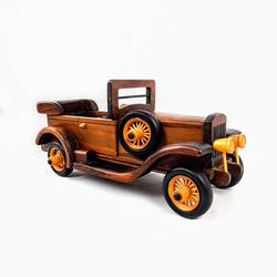 Voiture miniature en bois effet vintage - Photo 1