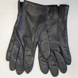 Paire de gants en cuir - T8 - Femme  - Photo zoomée