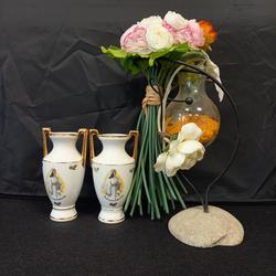 Lot de 2 Vases. Communion solennelle. Limoges - Photo 0