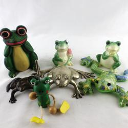 lot de 7 grenouilles de différentes formes et de matiéres  - Photo 1