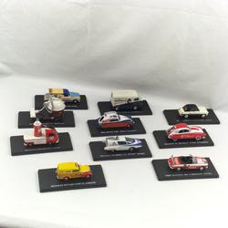 Superbe collection voitures miniatures publicitaires et ses 2 albums - Photo 0