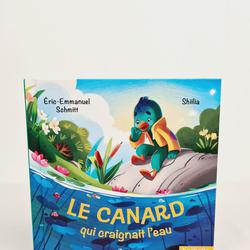 Livre Jeunesse Macdo - Le canard qui craignait l'eau - Hachette - 2022. - Photo 0