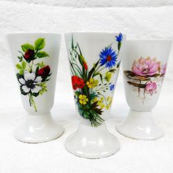 Lot de 3 tasse motif en fleur porcelaine de Limoges - Photo zoomée