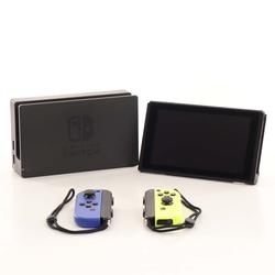 Nintendo Switch - Bleu + Jaune + Paire de dragonne Joy-Con (mémoire de stockage non incluse) - Photo 1