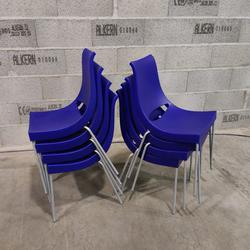 Lot de 8 chaises en plastique Chiacchiera  - Photo 0
