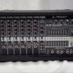 Mixeur 6 sorties audio Peavey XR 600 F - Photo 0
