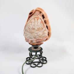 Ancienne lampe veilleuse coquillage gravé en camée - Photo 1