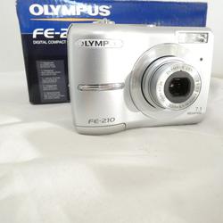 appareil photo numerique olympus fe-210 - Photo 1
