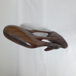 Sculpture Biche en bois taillé - Photo 0