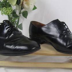 Chaussures homme avec lacets, marque Willy, Pointure 39, couleur noir - Photo 1