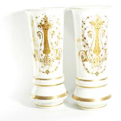 Paire de vases en opaline décor doré - Photo 0