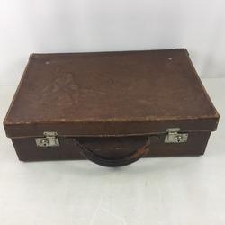 Ancienne valise en cuir - Photo 0