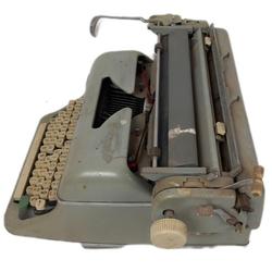 Ancien Machine à Ecrire -Retro Olympia- Vintage  - Photo 1