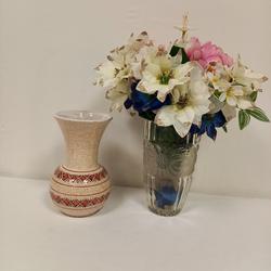 Une petite vase en grès fait à la main signé WALILI - Photo 0