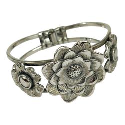 Bracelet de fleurs en métal argenté - Photo 0