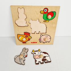 Puzzle à boutons en bois - Les animaux de ferme -5 pièces -Djeco - Photo 1