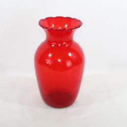 Vase en verre rouge  - Photo 0