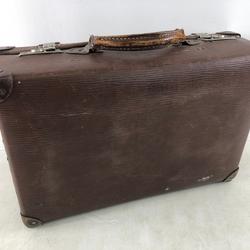 Ancienne valise en carton - Photo 0