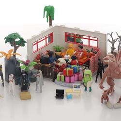 Lot de Playmobil "Goûter anniversaire", "chevaux" et "dinosaures" - Photo 0