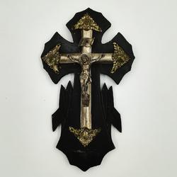 Ancien crucifix en bois et métal - Photo 1