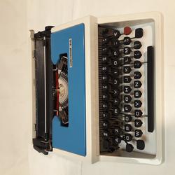 Machine à écrire - Underwood 315  - Photo 0