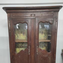 Armoire ancienne en bois à deux portes - Photo 0