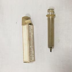 Ancienne seringue Hypodermique sterisable-5 ml - Photo 0