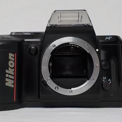 Ancien appareil photo Nikon F-401. En l'état.  - Photo 0